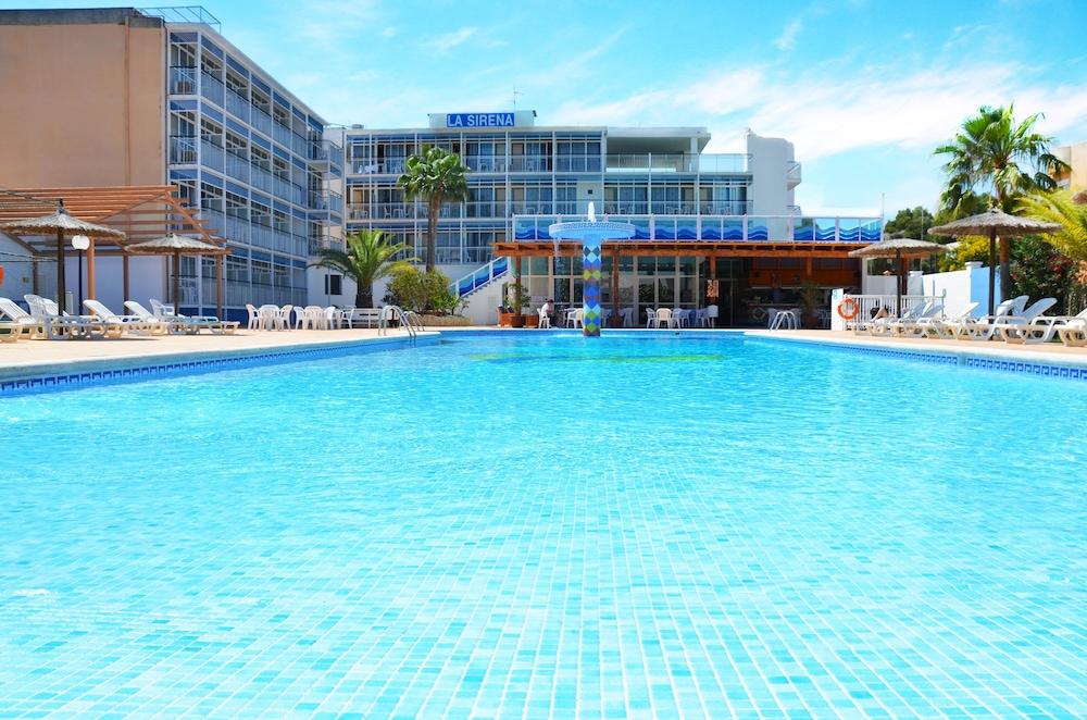 Aparthotel Vibra Bay San Antonio  Buitenkant foto