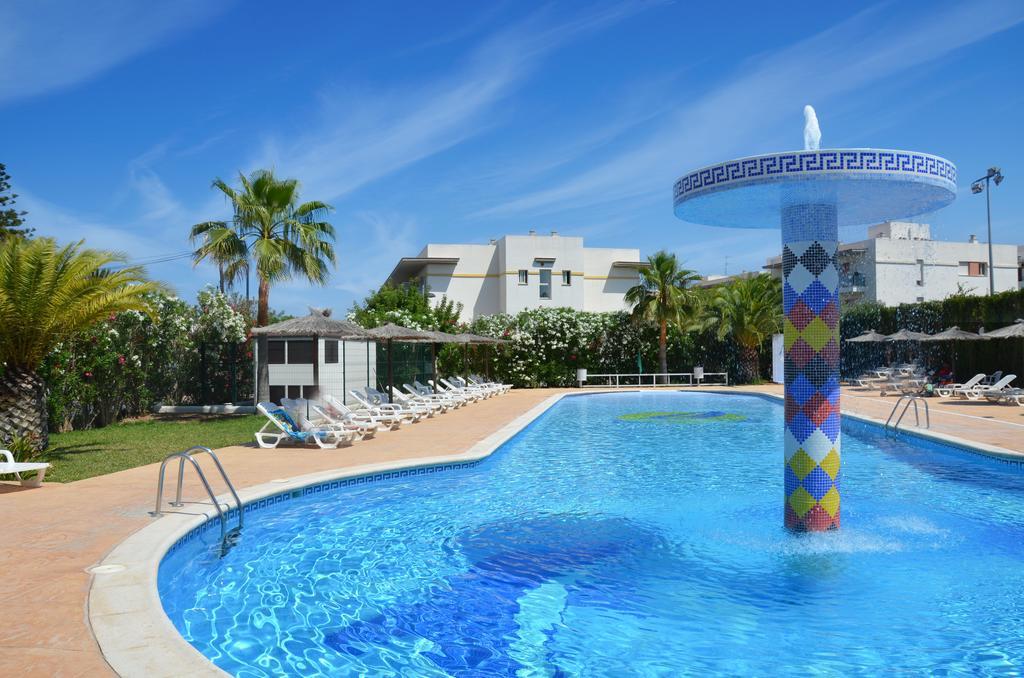 Aparthotel Vibra Bay San Antonio  Buitenkant foto