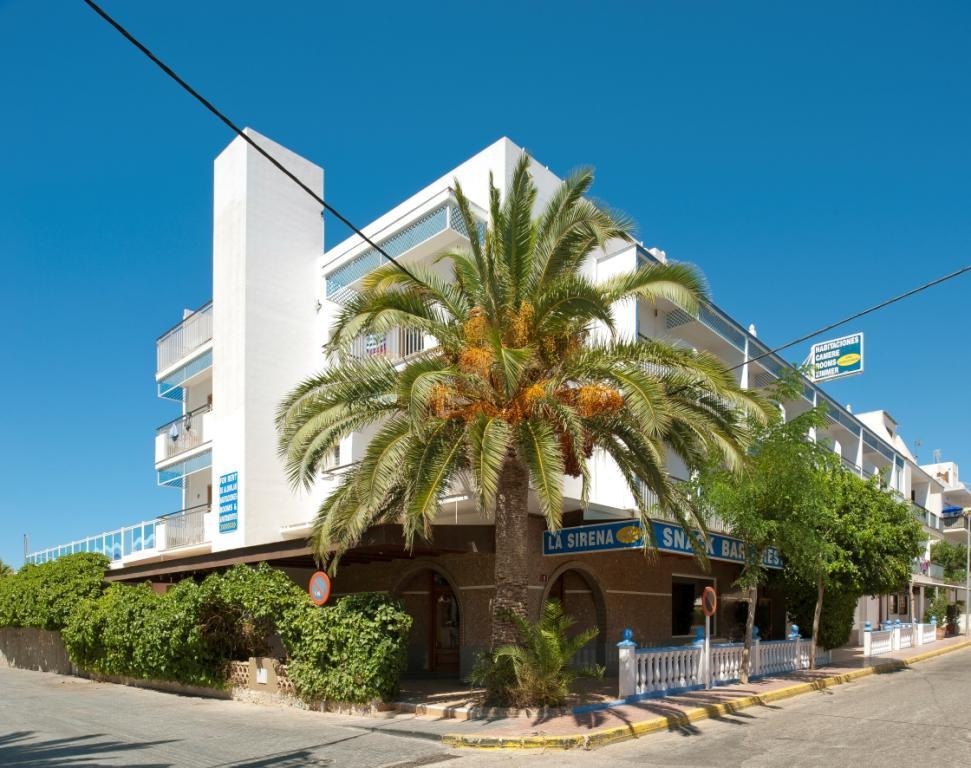 Aparthotel Vibra Bay San Antonio  Buitenkant foto